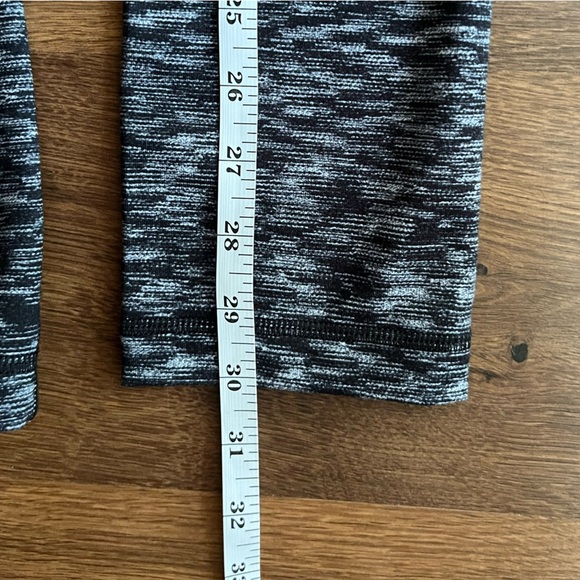 🖤 Lululemon High-Rise Cropped Leggings 🖤 - Picture 7 of 11